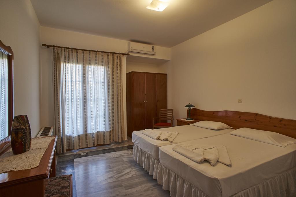 Christinantzela Apartments Kokkari Exterior foto
